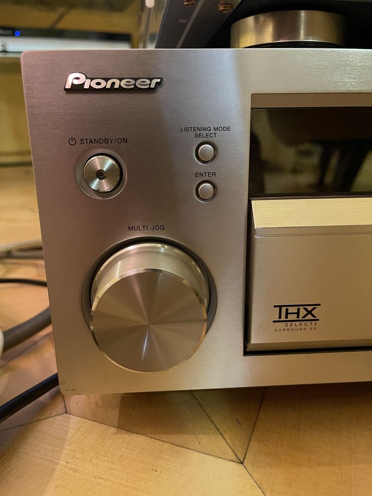 Audio /Video receiver pioneer