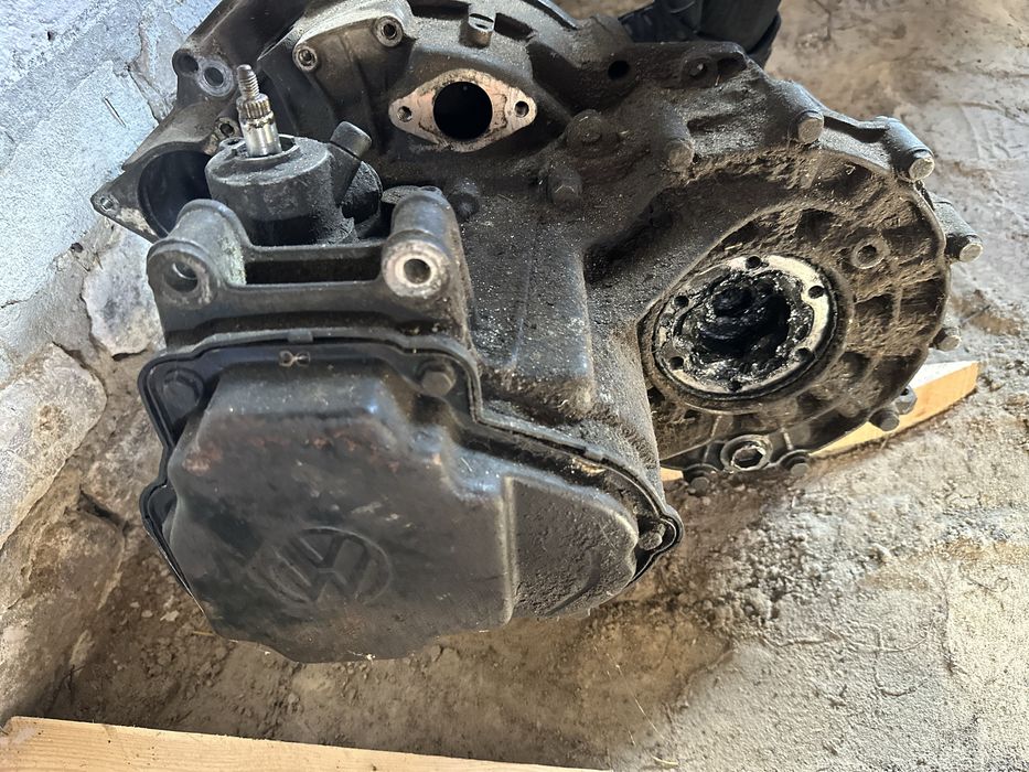 Коробка з авто volksvagen Т4 1.9 tdi