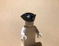 LEGO czarna trójkątna czapka piracka pirates