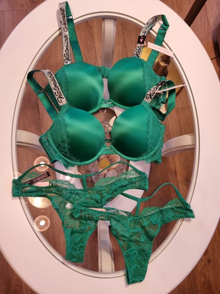 Комплект Victoria's secret со стразами 32С,34В/хс,с