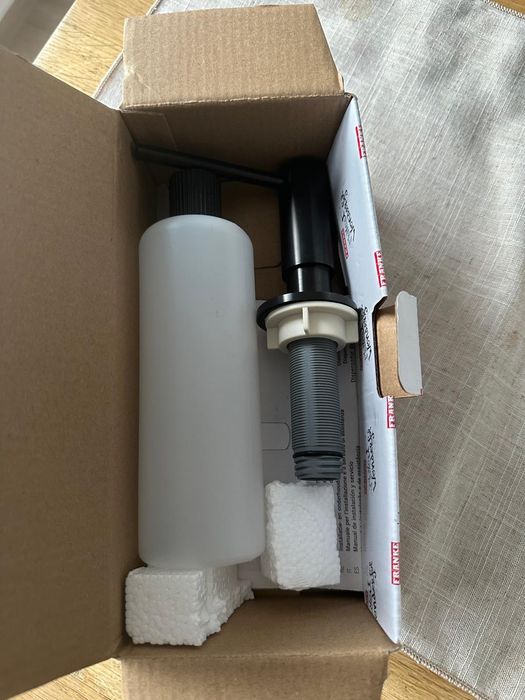 Dozownik do płynu do naczyń