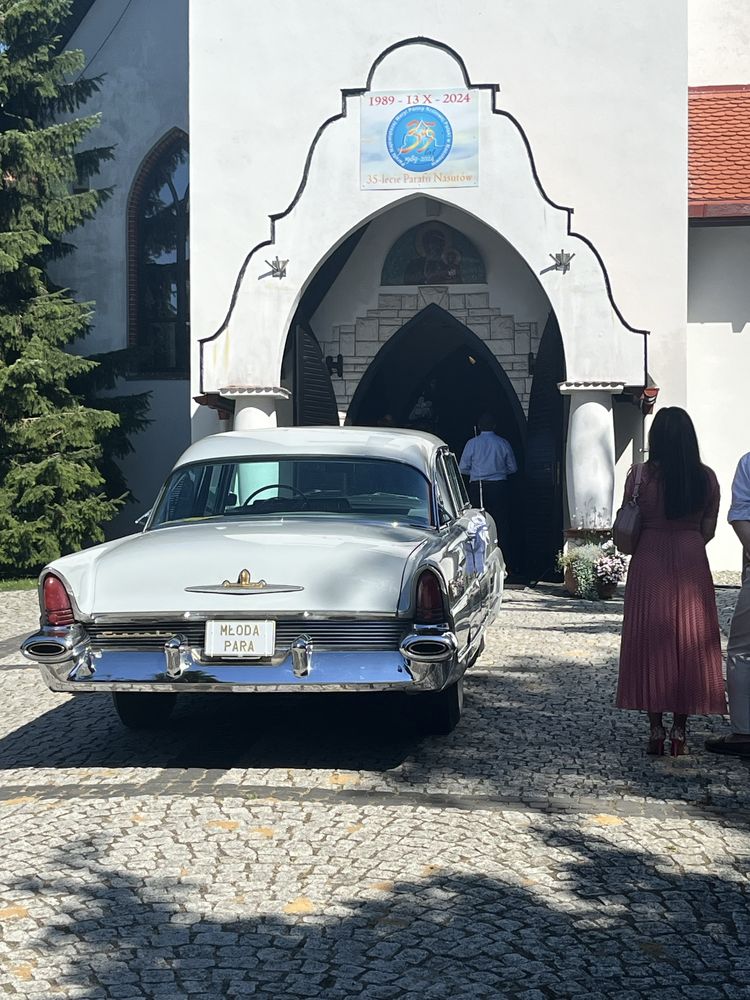 Auto do ślubu Lincoln Capri 1956 6 osobowy