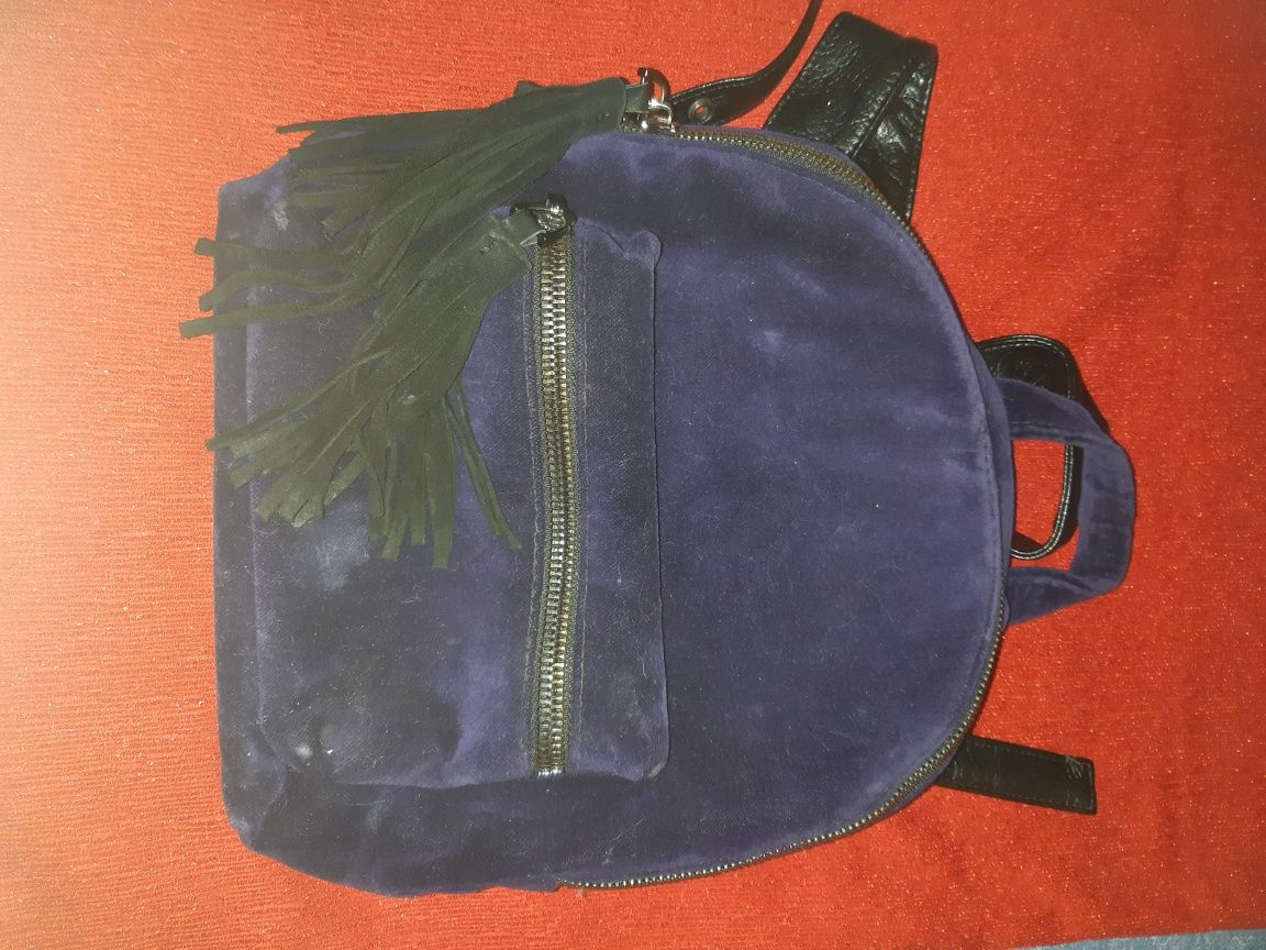 Рюкзак фиолетовый 25см х 25см