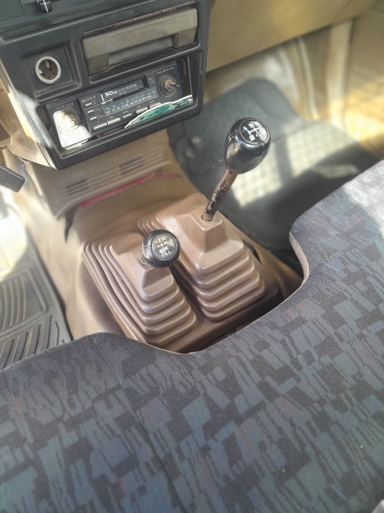 Nissan d21  4x4 em bom estado