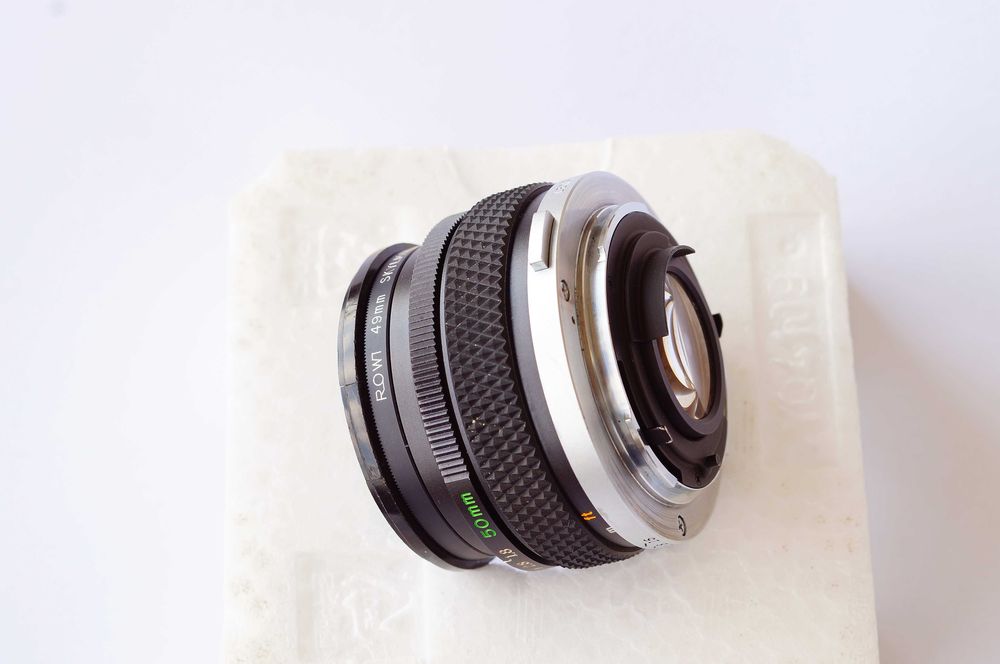 Olympus OM-SYSTEM F.ZUIKO AUTO-S 50 /1.8 sprawny piękny