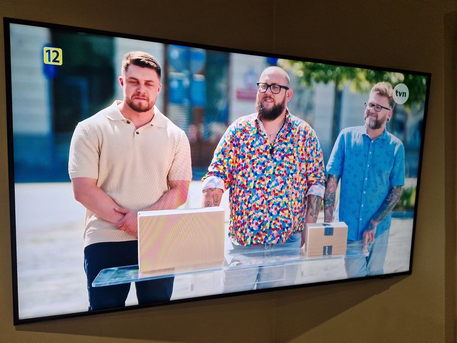 Telewizor Samsung  50 cali LED 4K UHD Tizen Smart TV wifi  tanio !!