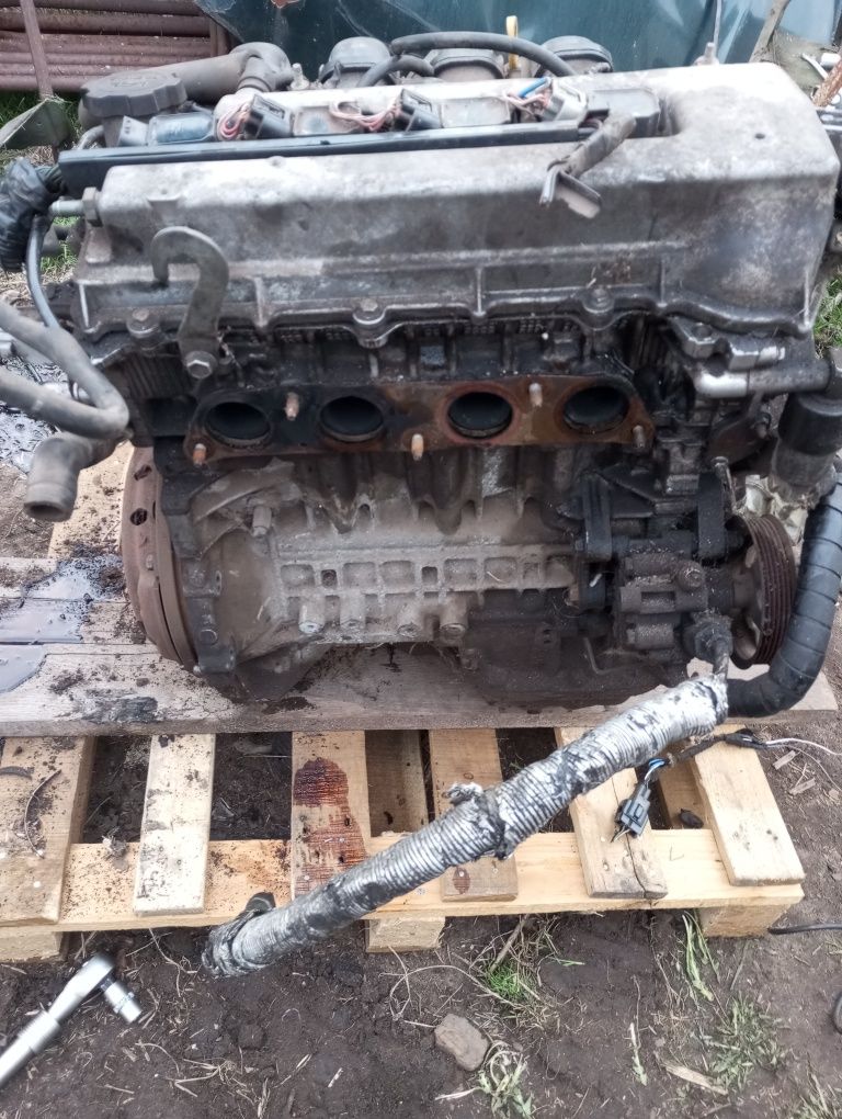 Witam sprzedam silnik vvti 1,8 toyota