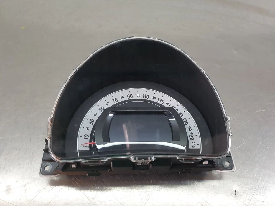 Quadrante / painel de instrumentos RENAULT Twingo III (BCM_)