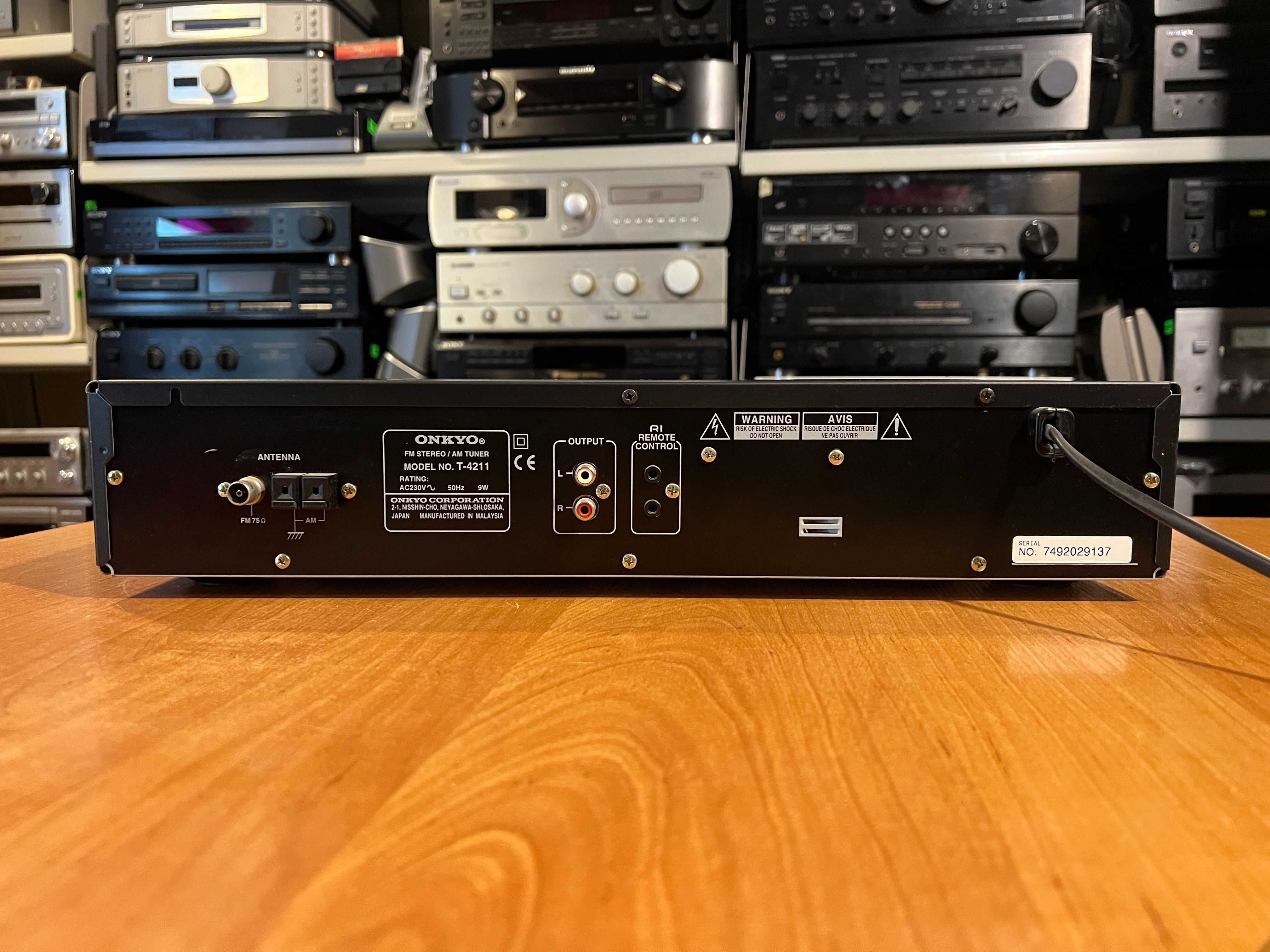 Tuner radiowy Onkyo T-4211 Audio Room