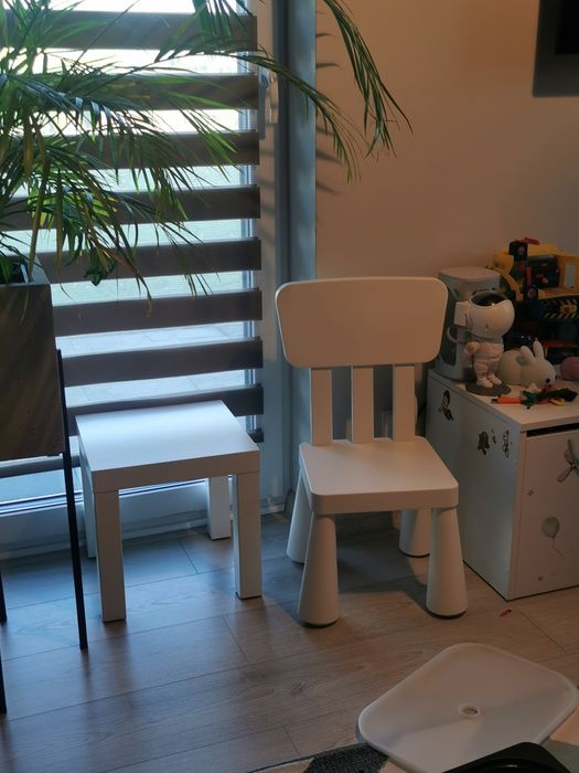 Krzesełko stolik dla dziecka