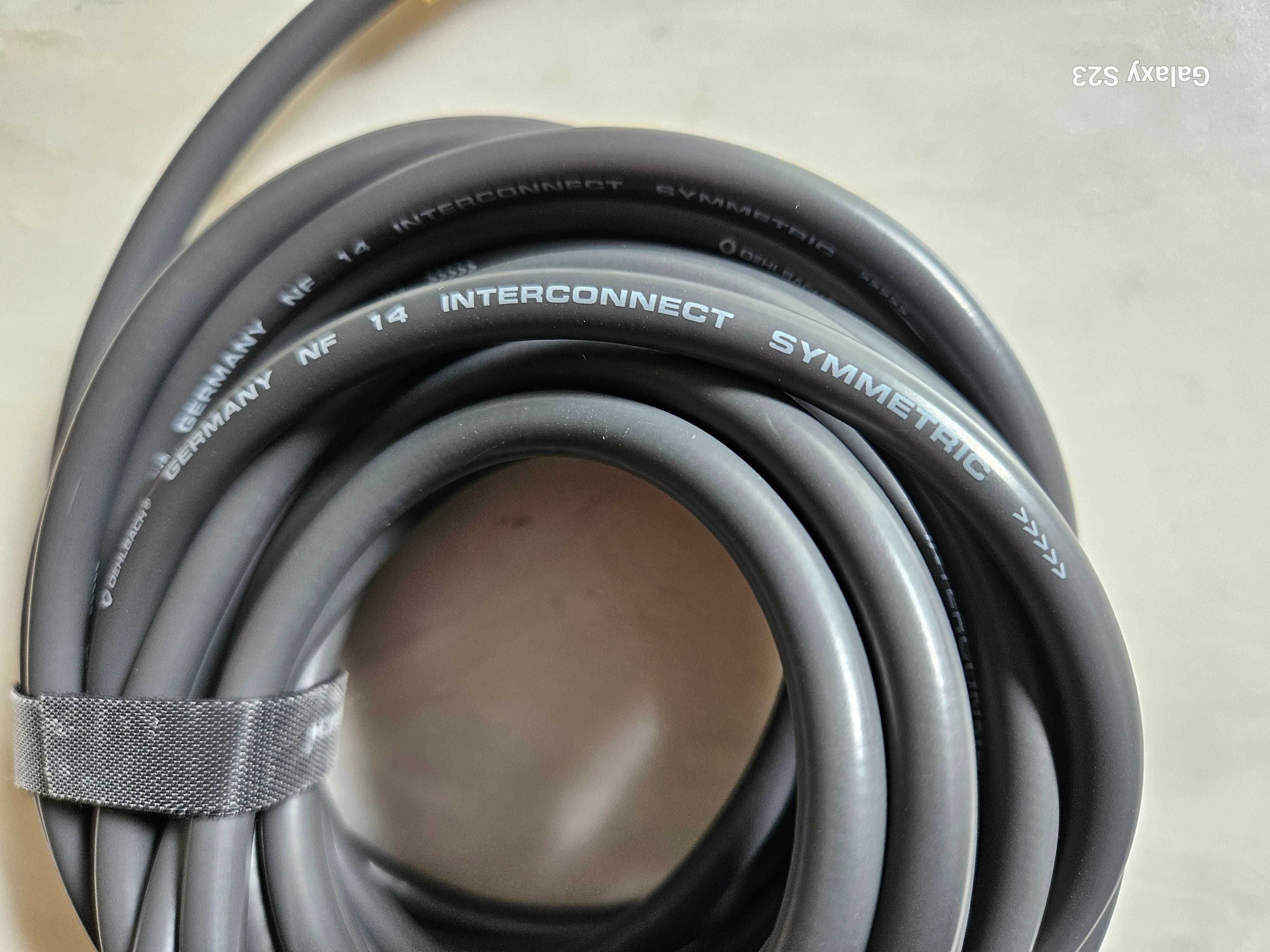 Cabo stereo RCA, marca Oehlbach, modelo NF 14, com 3,7 m.