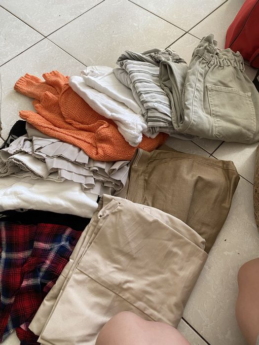 Безкоштовно жіночі речі с/м