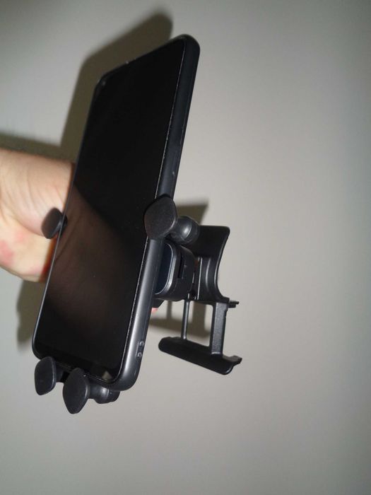 Uchwyt na telefon nissan x-trail T33