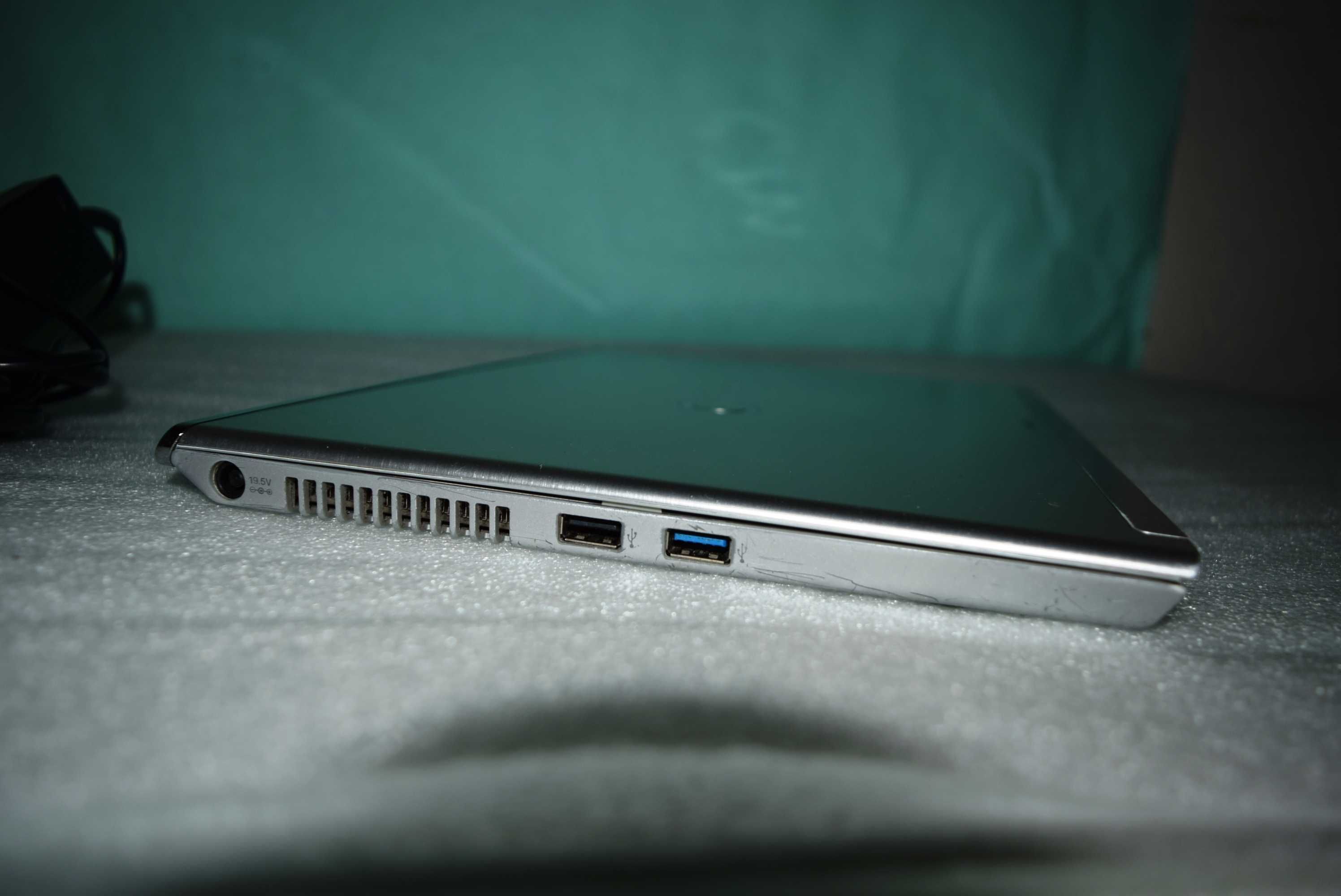 laptop Sony VAIO SVT131V2ES SVT131A11M 13.3" i5/12Gb/120 SSD MŁAWA