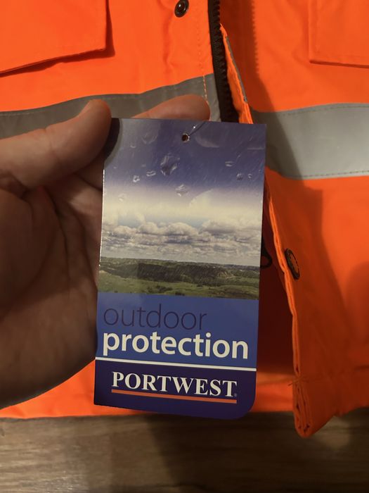 Zimowa kurtka robocza Portwest hi vis rt30