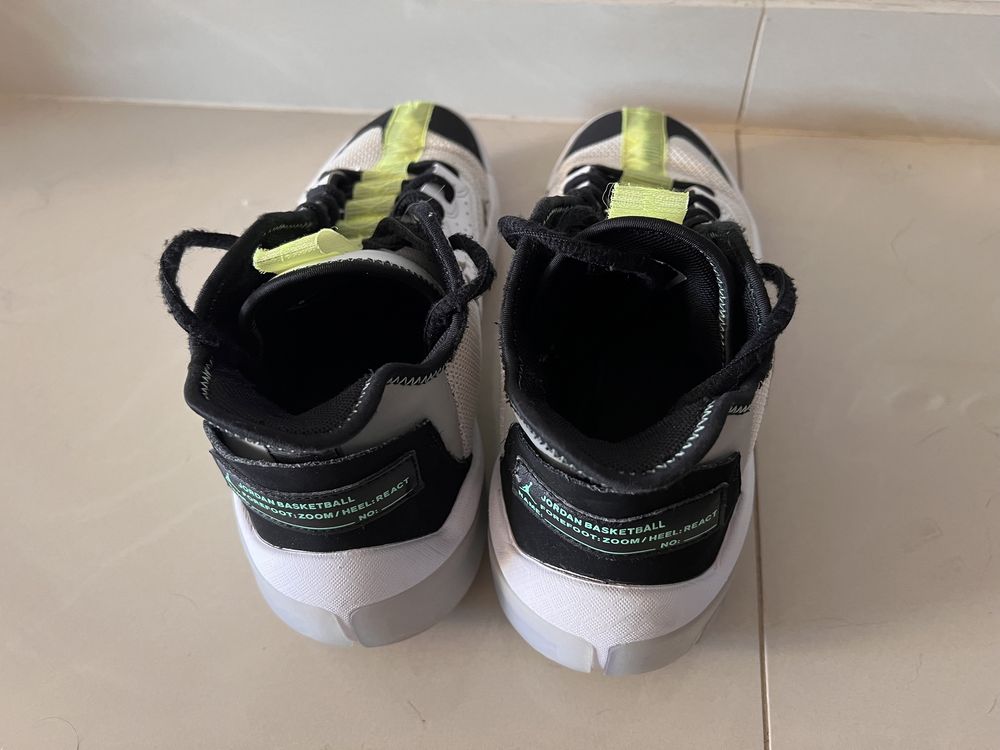 Nike AIR Jordan Future Low. Rozm. 44