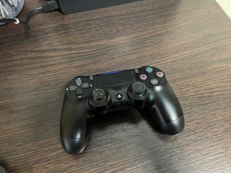 Sony PlayStation 4 Slim 1Тб б/в