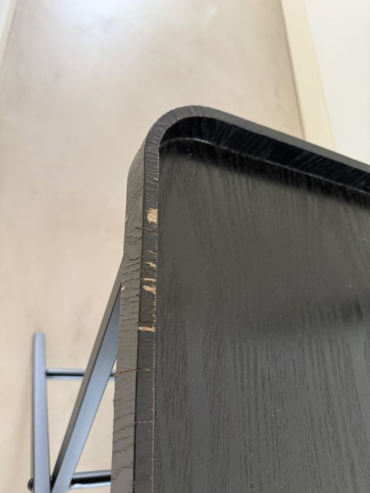 Mesa de centro / apoio preta de madeira / mdf