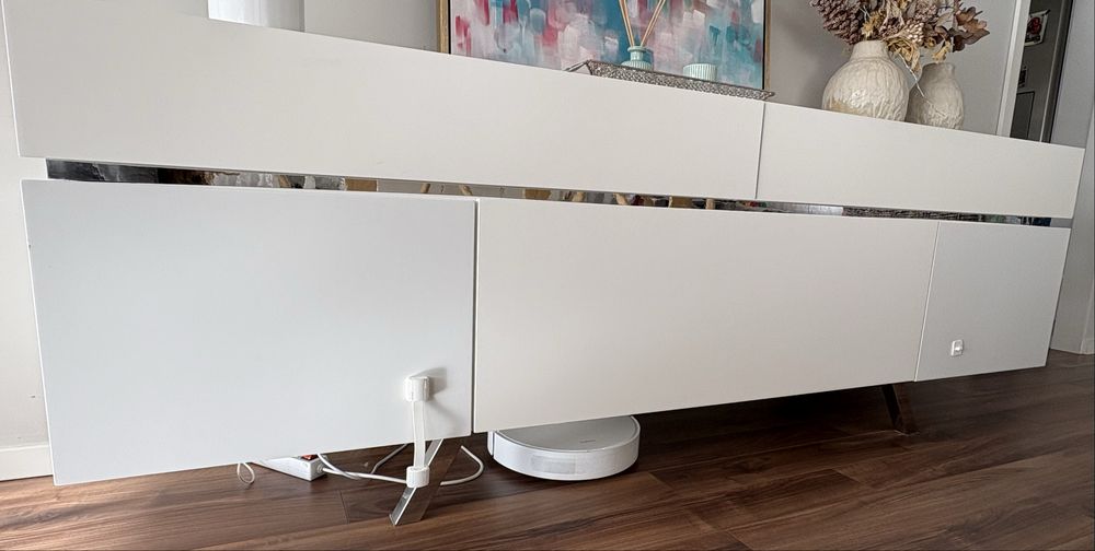 Aparador lacado branco- laskasas com 2 gavetas e 3 portas