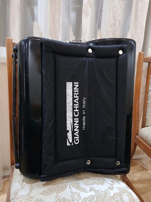 Акордеон/Аккордеон/Італійський 3/4 80 басів