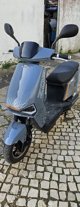Vendo moto elétrica da marca seventeen zoa
