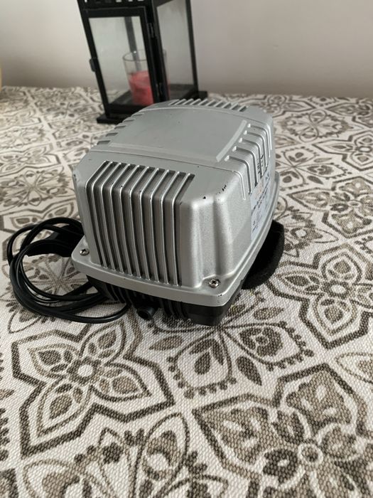 Vendo bomba de oxigenio usada mas a trabalhar na perfricaõ.