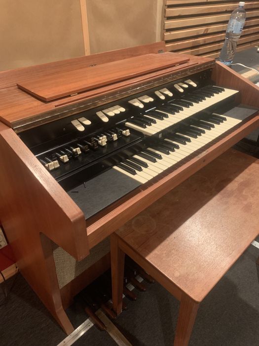 Орган Hammond l100