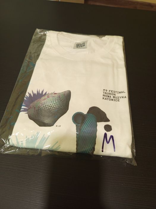 Koszulki unwers  d/m