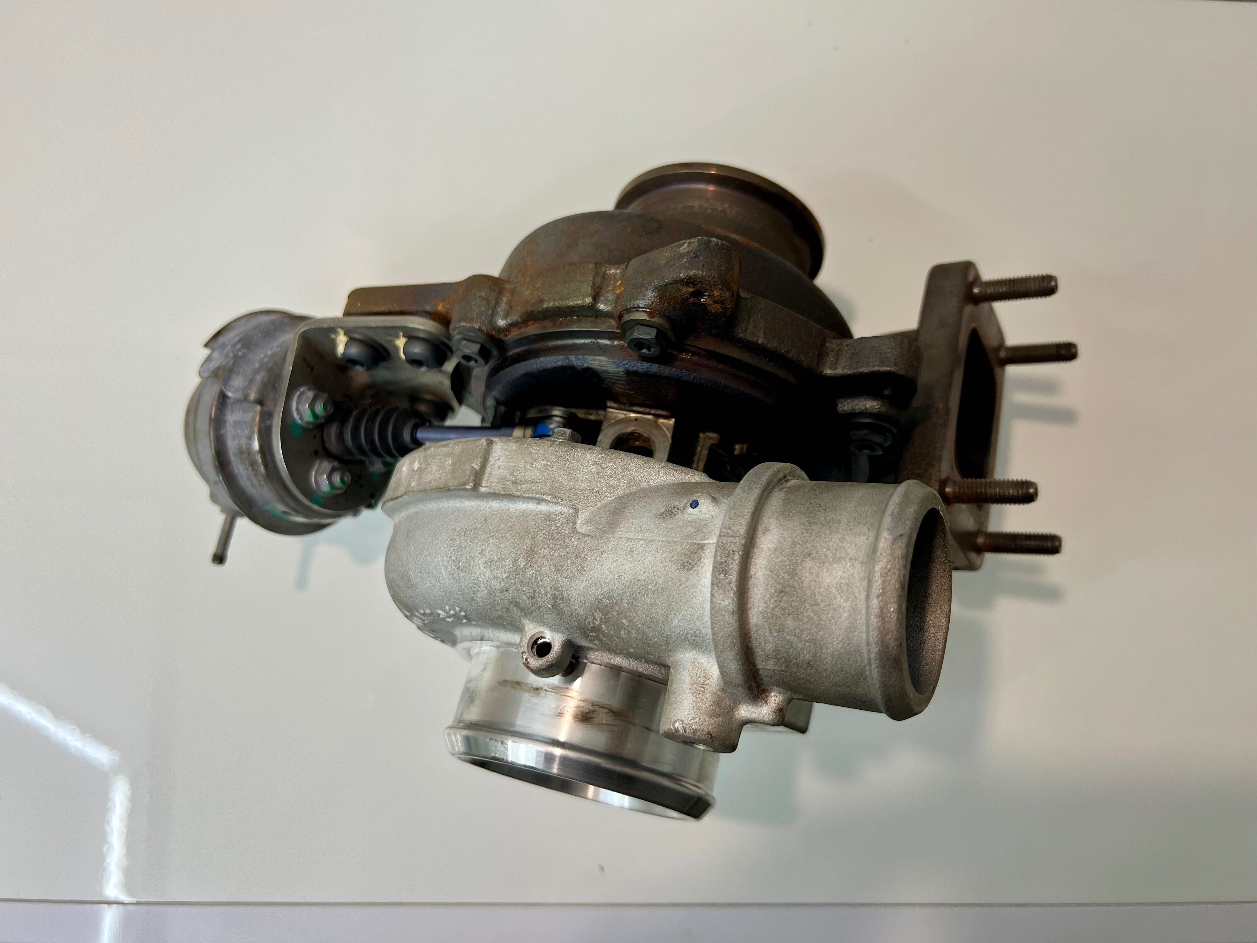 TURBO, turbosprężarka Iveco Daily 3.0, stan bardzo dobry, cała.
