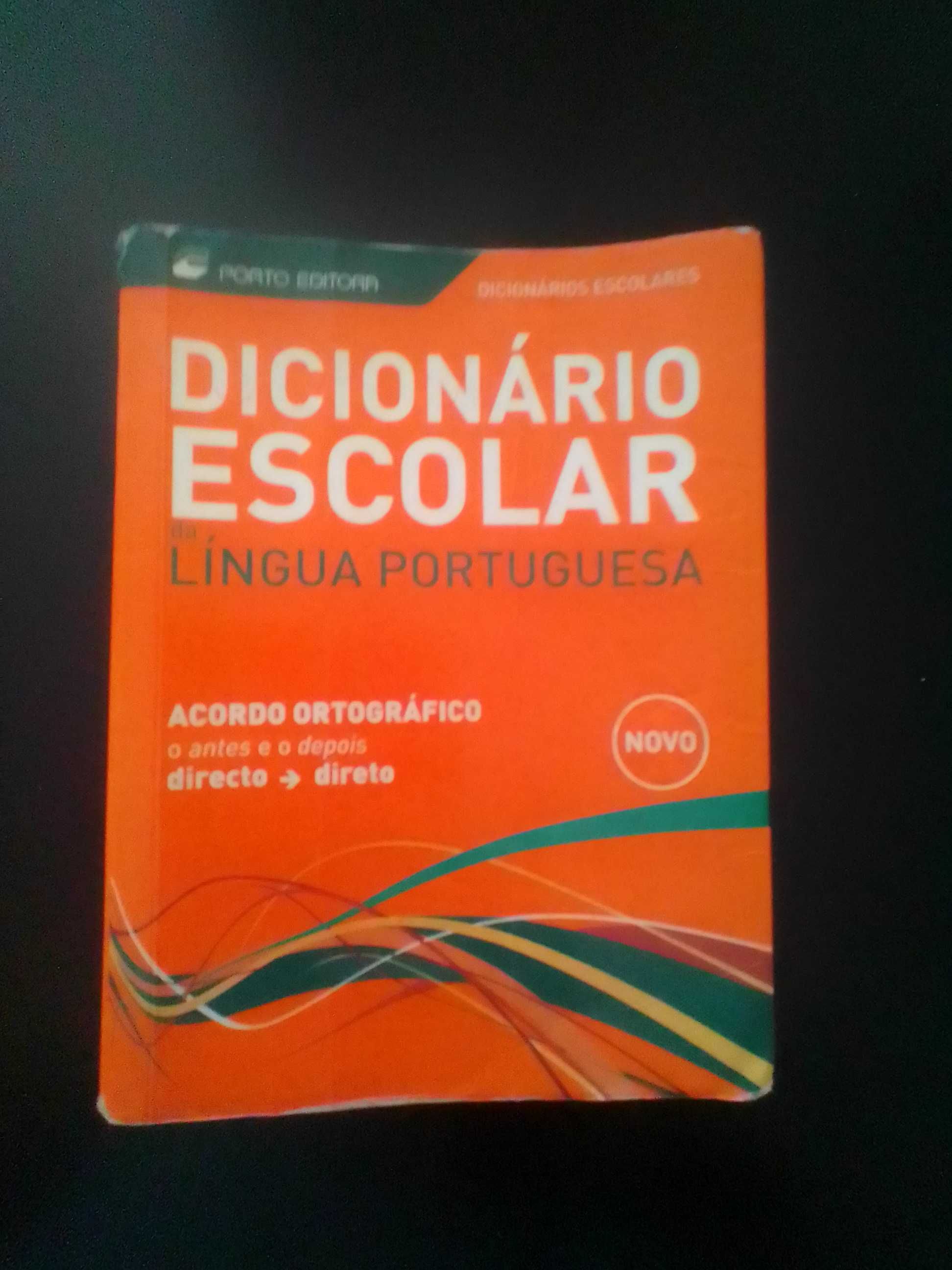Dicionário de Língua portuguesa