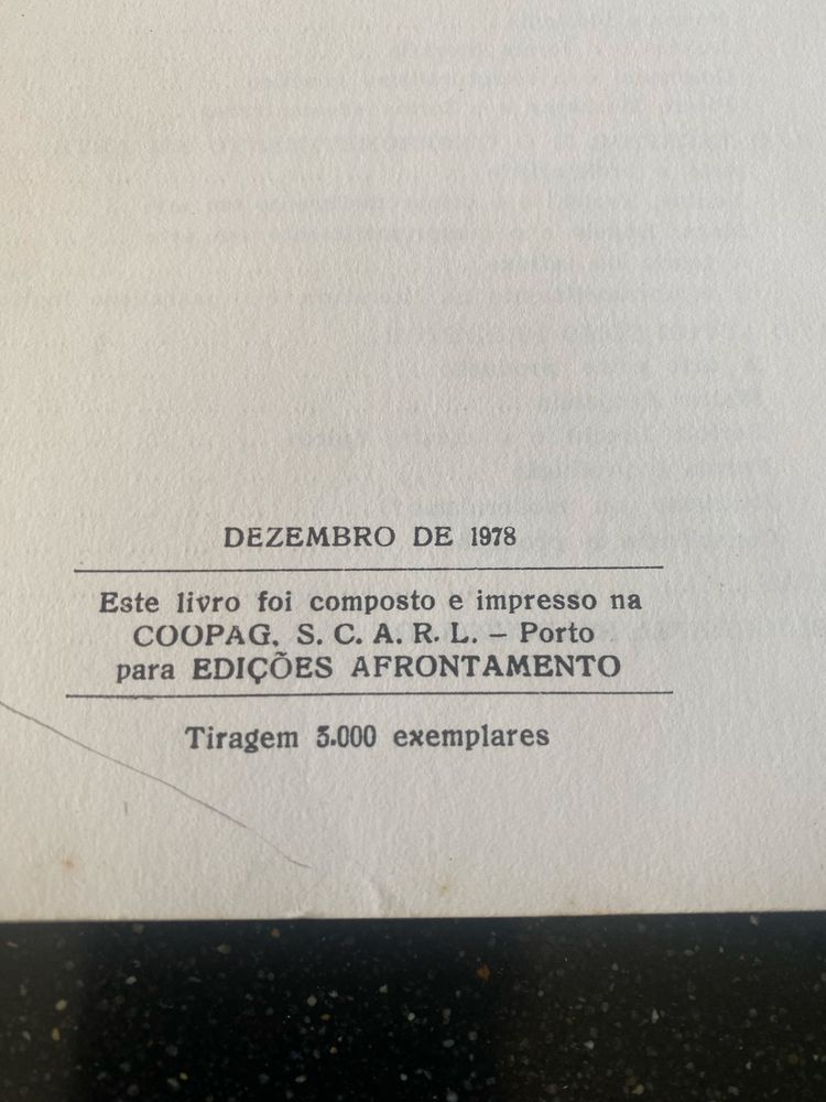 Livro “Marxismo e Critica Literária”