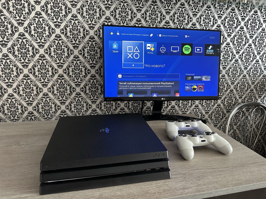 Ігрова Приставка Playstation 4 PRO 1TB