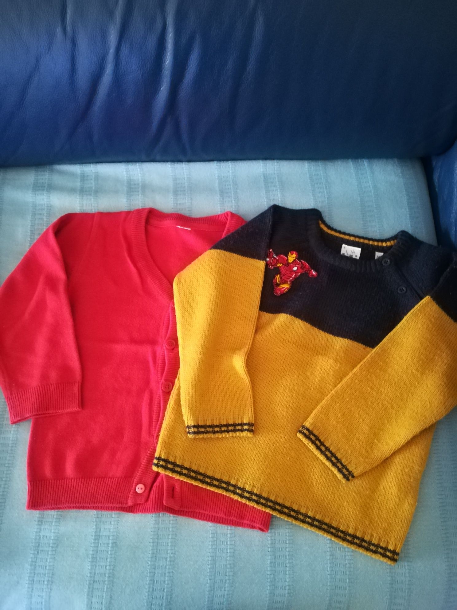 Casaco malha vermelho 24-36 meses