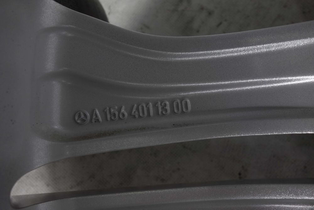 Alufelgi 18" 5x112 Mercedes A-Class B-Class C-Clas GLA GLB Srebrne 781