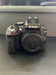 Nikon D5300 + Lente Nikon 18-55mm DX VR GII | Excelente Estado
