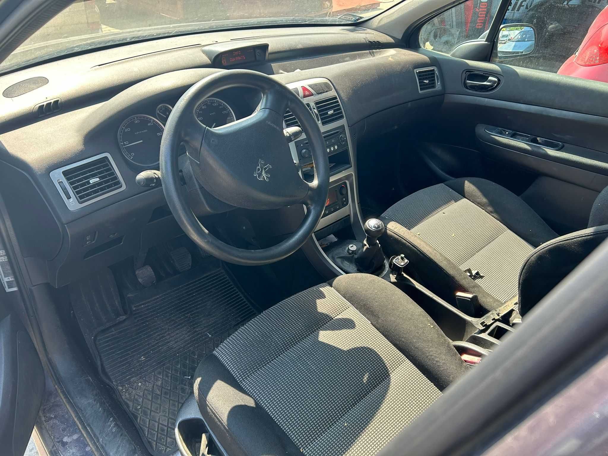 PEUGEOT 307 livt lift 1.6 HDI kolor kkgc części