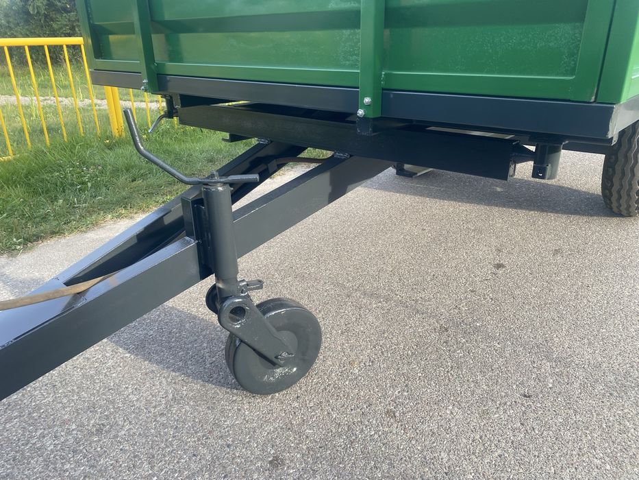 Przyczepa wywrotka jednoosiowa przyczepa dwukółka kiper 3 strony