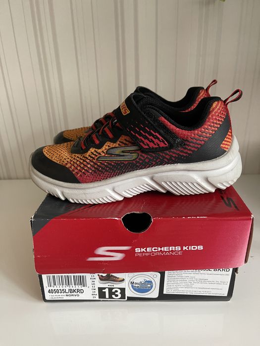 Кросівки Sketchers 30 р устілка 19,5