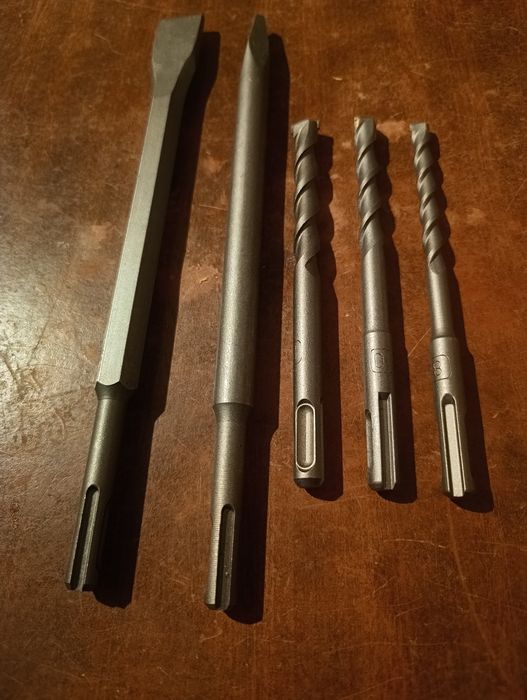Zestaw dłut i wierteł SDS 2 dłuta i 3 wiertła 8,10,12