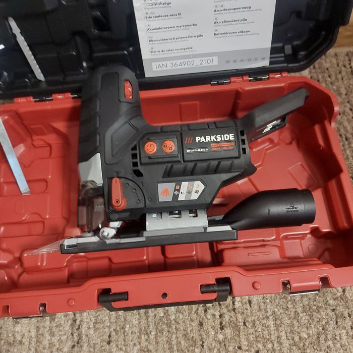 Акумуляторний лобзик PARKSIDE PERFORMANCE PSSPA 20-Li B2