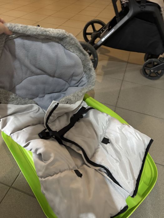 Śpiworek do wózka sanek