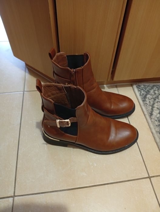 Buty damskie brązowe