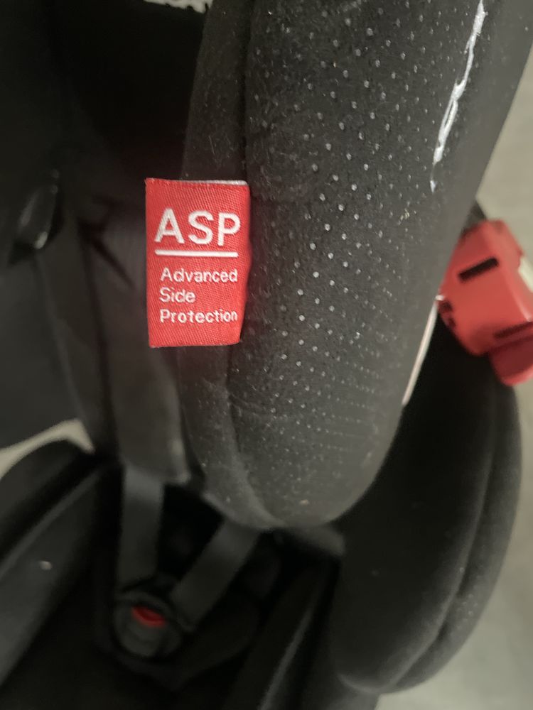 Cadeira de automovel para crianca marca Recaro