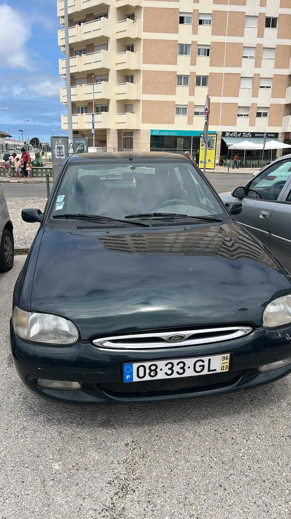 Troco ford por carrinha