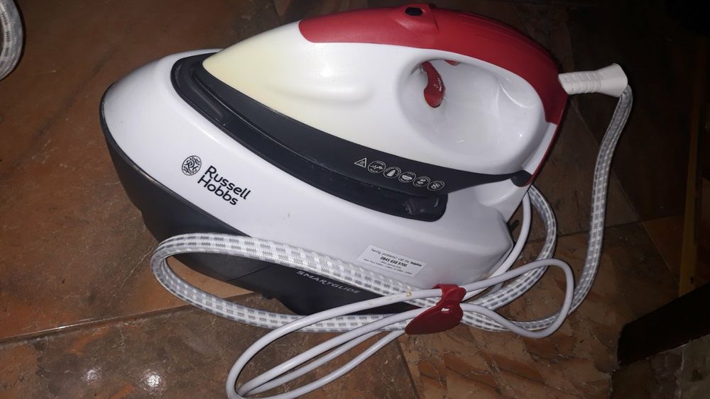 Парогенератор Russell Hobbs