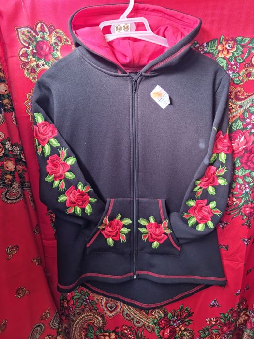 Bluza góralska czarna kwiaty
