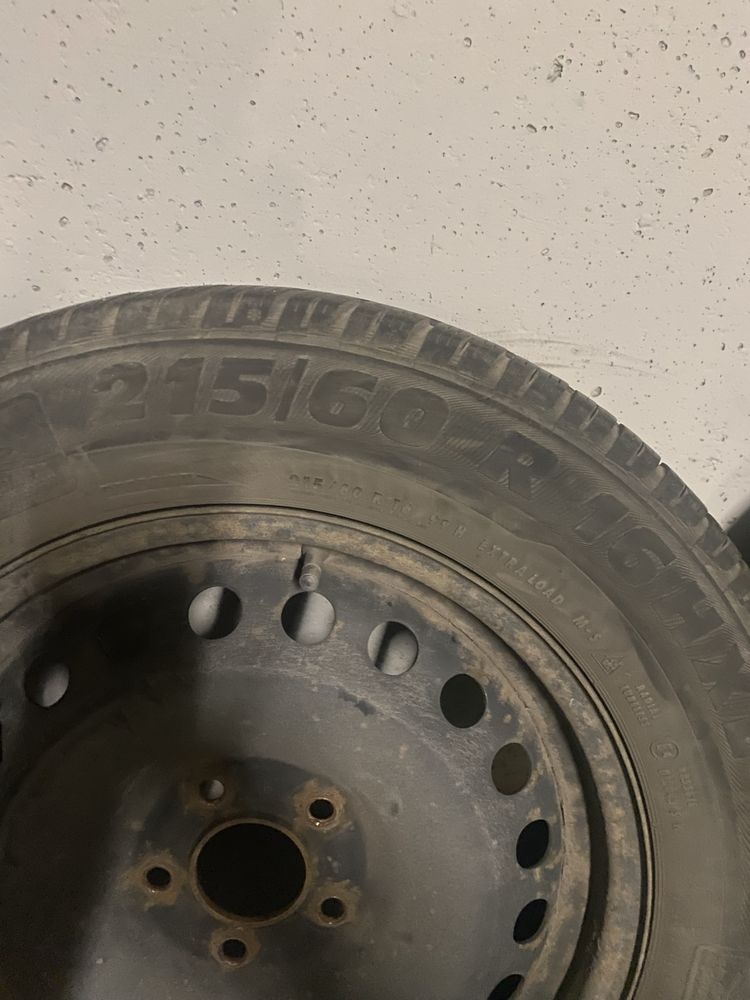 Opony plus felgi 215/60/r16
