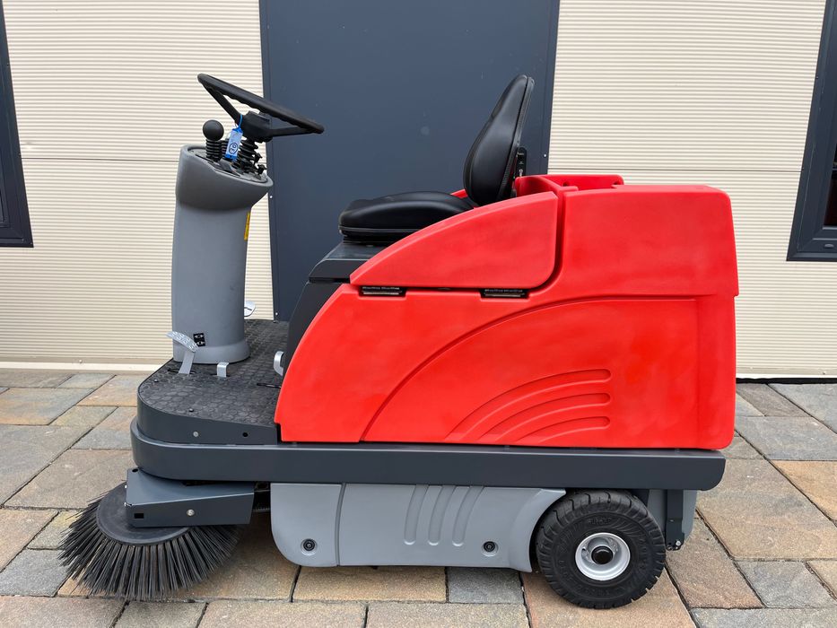 Zamiatarka Hako Jonas 980 V