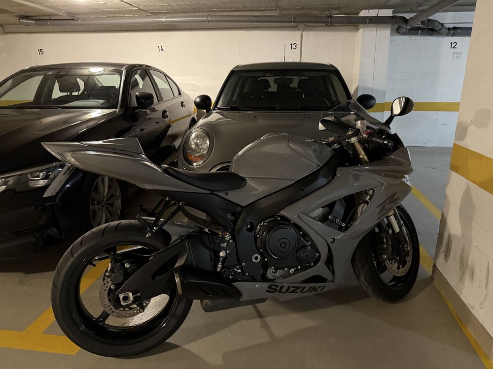 Suzuki Gsxr k7 600