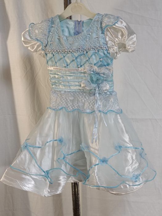 Новорічні костюми для дітей. Для хлопчиків і дівчаток